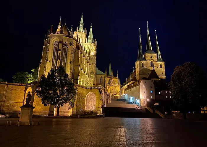 Schildblick Modernes Direkt In Der Altstadt Von Nahe Der Kraemerbruecke - Innenstadtlage アパート