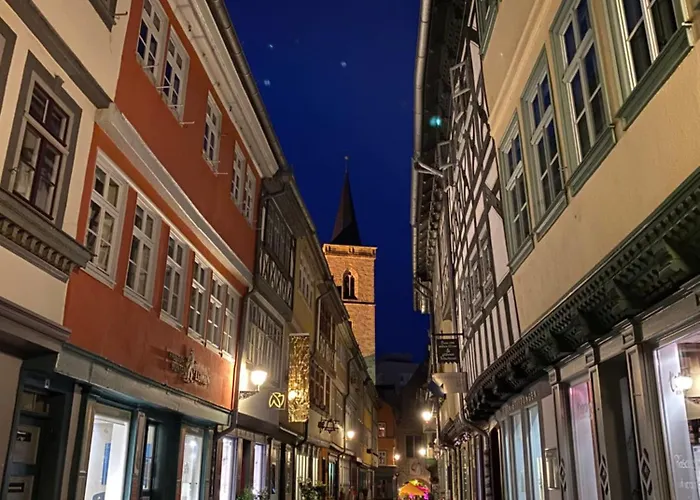 アパート Schildblick Modernes Direkt In Der Altstadt Von Nahe Der Kraemerbruecke - Innenstadtlage
