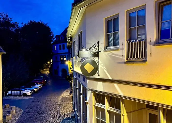 Schildblick Modernes Direkt In Der Altstadt Von Nahe Der Kraemerbruecke - Innenstadtlage Appartement *