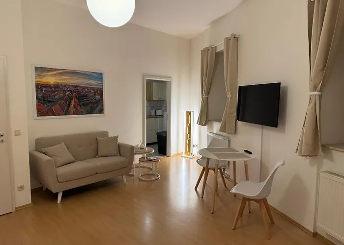 Schildblick Modernes Direkt In Der Altstadt Von Nahe Der Kraemerbruecke - Innenstadtlage