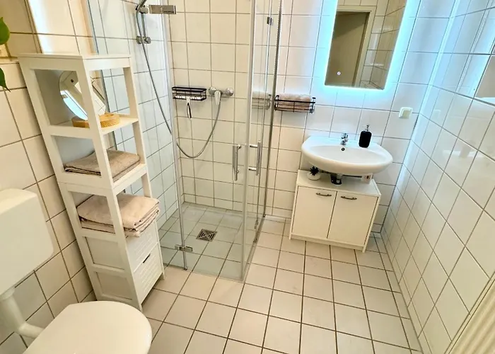 Schildblick Modernes Direkt In Der Altstadt Von Nahe Der Kraemerbruecke - Innenstadtlage アパート