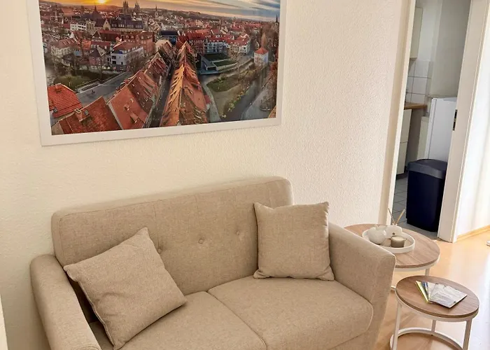 Appartement Schildblick Modernes Direkt In Der Altstadt Von Nahe Der Kraemerbruecke - Innenstadtlage